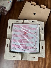 New Sega Dreamcast Video Game Console White HKT-3020 Brand New Open Box  