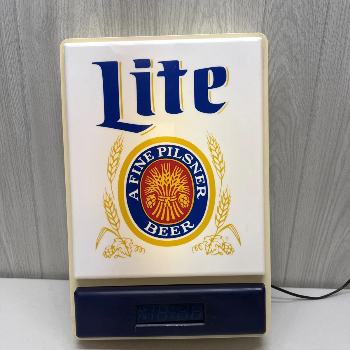 Vintage Beer Sign Clock In Collectible Miller Signs & Tins for