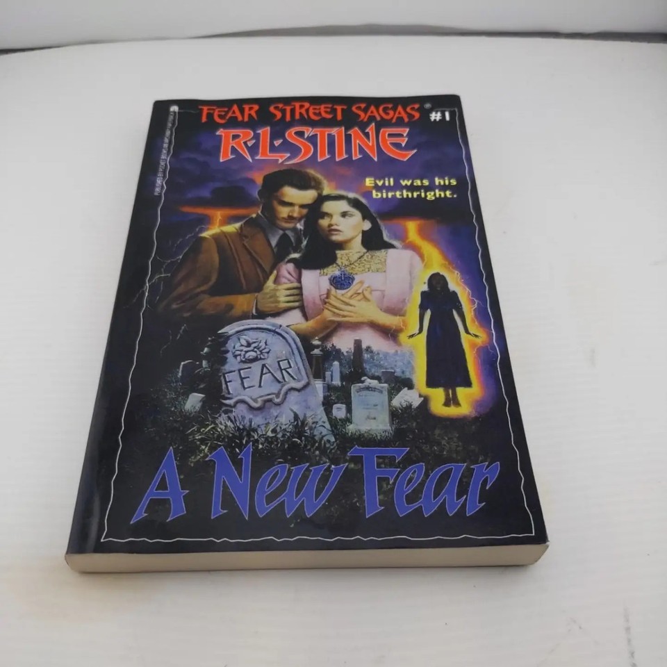 Fear Street Sagas R L Stine A New Fear #1 Paperback Book Horror Novel ...