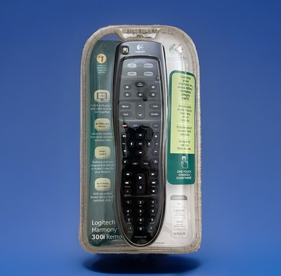 Logitech Harmony 300i Universal Remote Control Black NEW sealed Tv Vcr dvd
