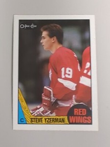 1987-88 O-Pee-Chee Steve Yzerman Detroit Red Wings #56 NEAR MINT