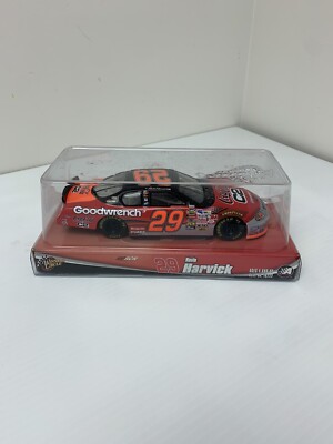 2004 Winner's Circle NASCAR #29 Kevin Harvick Coca Cola C2 Goodwrench Scale 1:24
