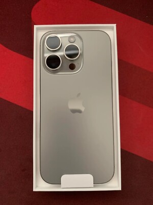 Apple iPhone 16 Pro Max - 512 GB - Natural Titanium (Unlocked) for