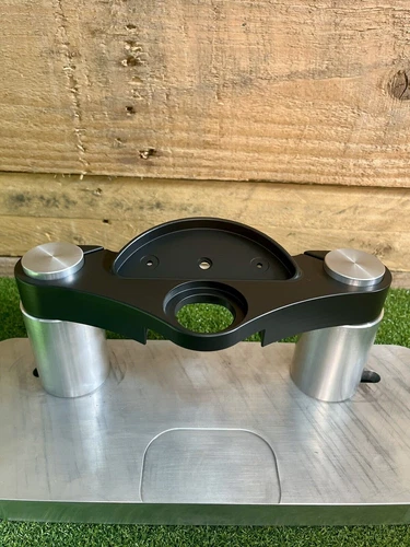 BMW R Series Triple Clamp Top Yoke 38.5mm Bore - Moto gadget Pro- Black Cerakote