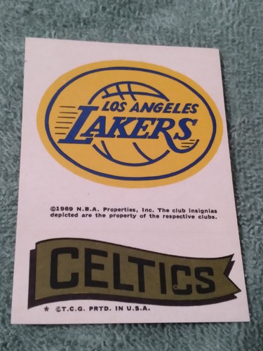 Los Angeles Lakers Celtics 1973 Topps Team Stickers card