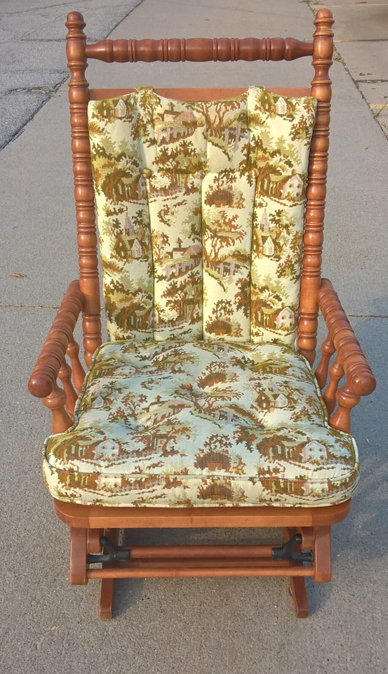 Tell City Vintage Sewing Rocking Chair Spooled Glider Rocker Solid Maple Wood - Image 3 of 4