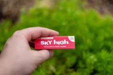 SKY HIGH 1 1/4" Organic Rolling Papers (5 Booklets - 200 Rolling Papers)