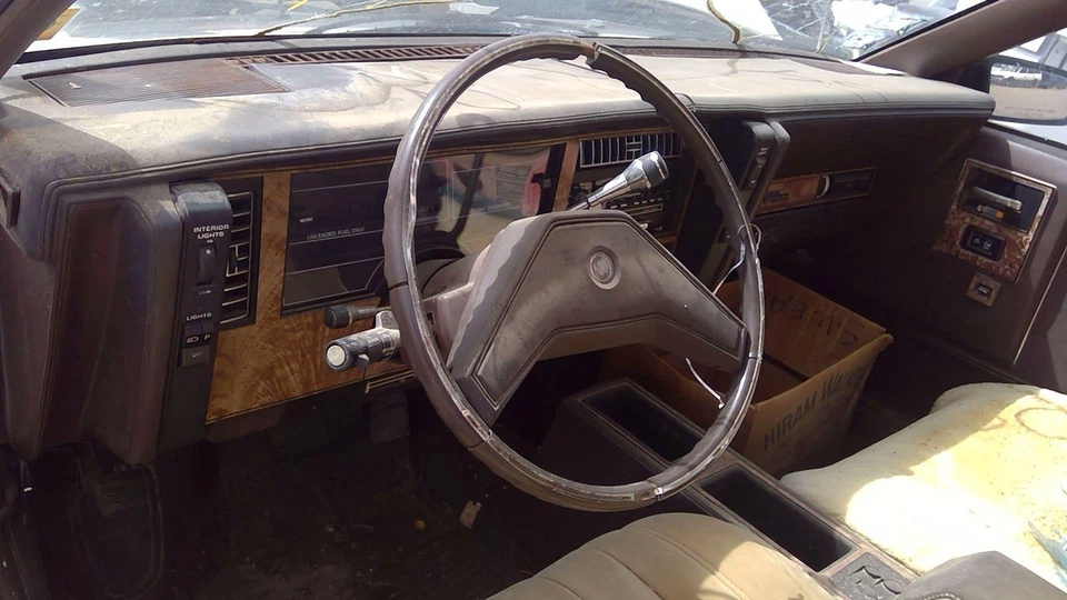 Carburador Buick Century Builder 83 84 OEM usado - no probado 3,0 l Foto 3 de 4