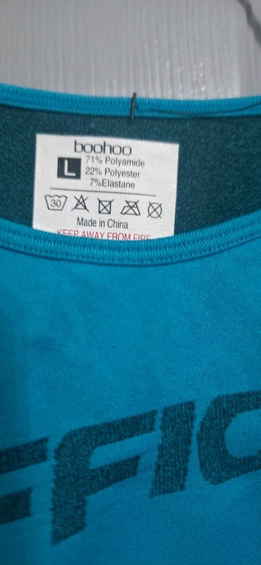 boohoo official blue seamless cropped gym top - size L image 3