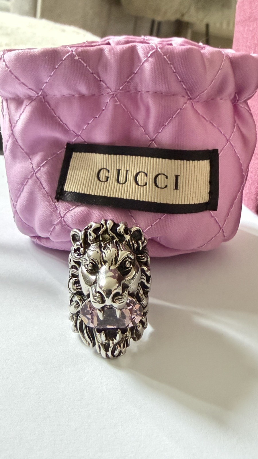 Gucci Lion Head Ring Pink Crystal size i w Box & Pouch Made in Italy worn once thumbnail 2