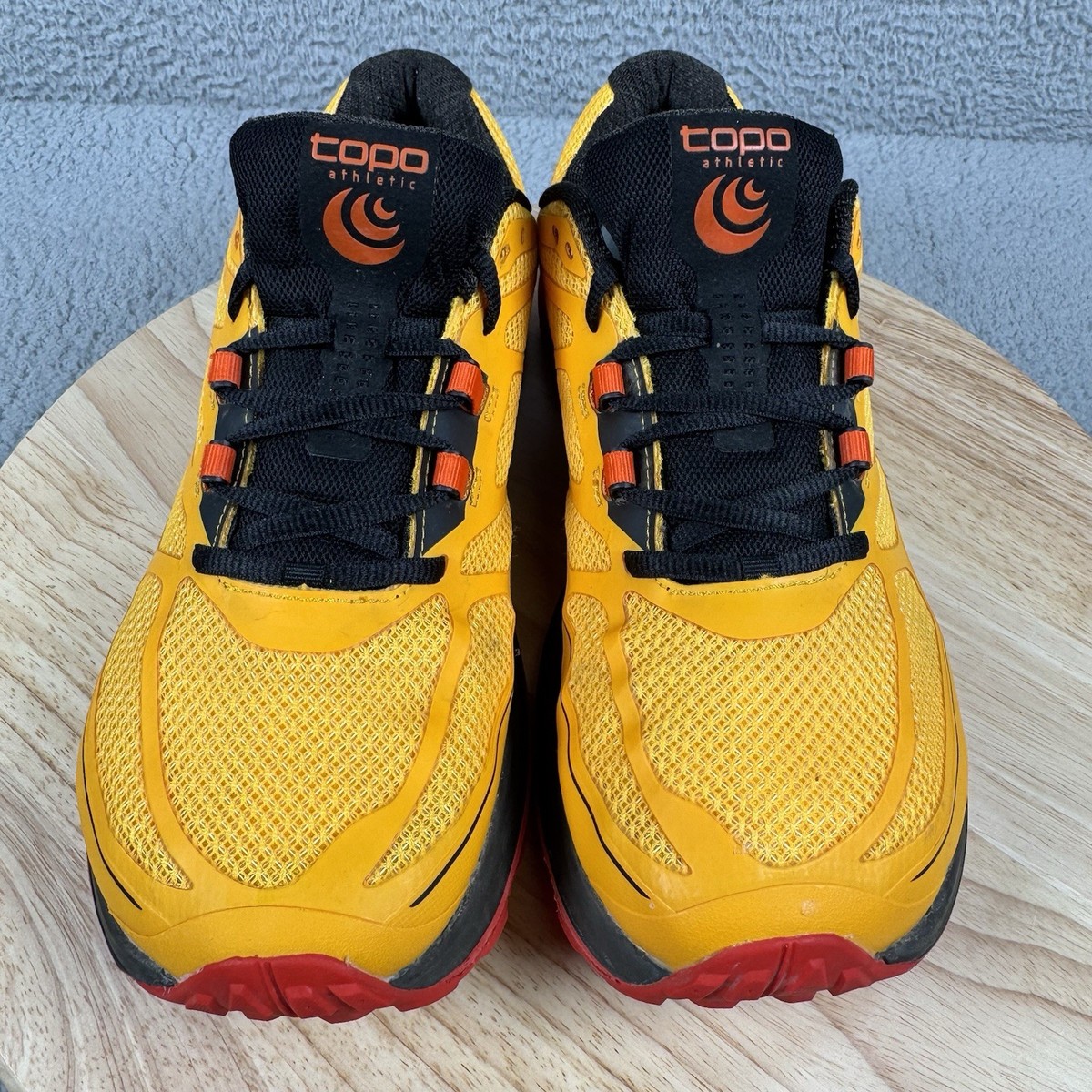 Topo Athletic Terraventure 2 Mens Size 9 Yellow Black Trail 