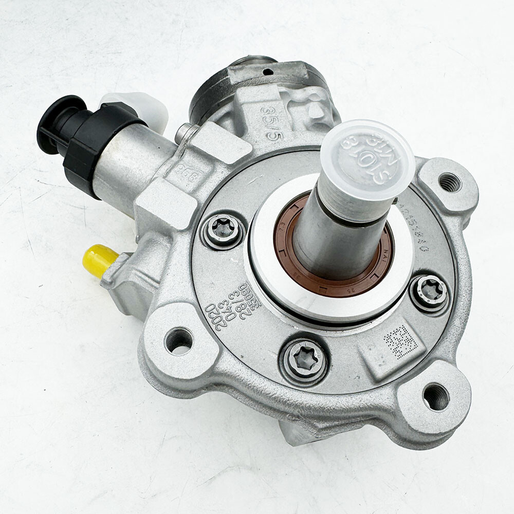 1x Fuel Injection Pump 03L130755 Fits For Bosch 0445010507 Audi VW Skoda 2.0 TDI