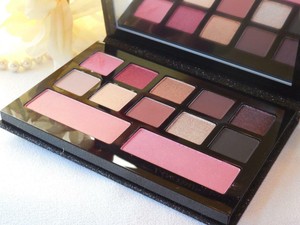 eyeshadow plus blush on