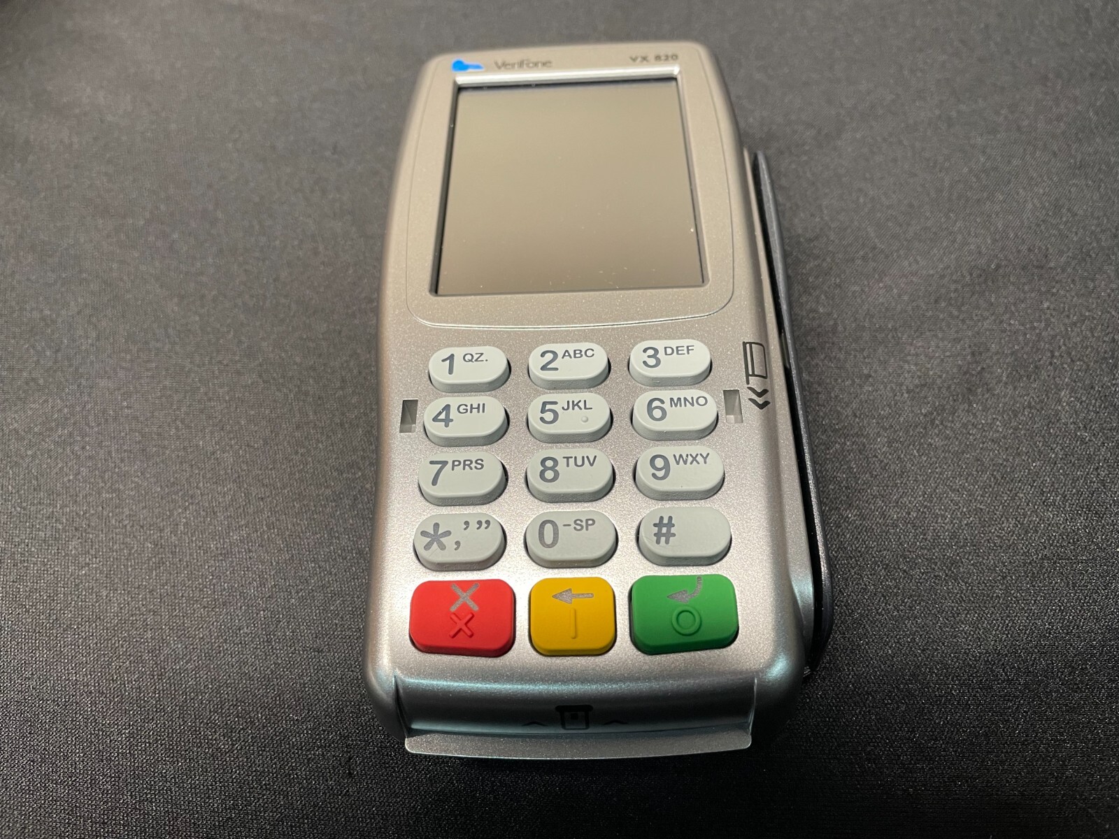 Verifone VX820 Card Reader M282-703-C3-R-3 POS Terminal
