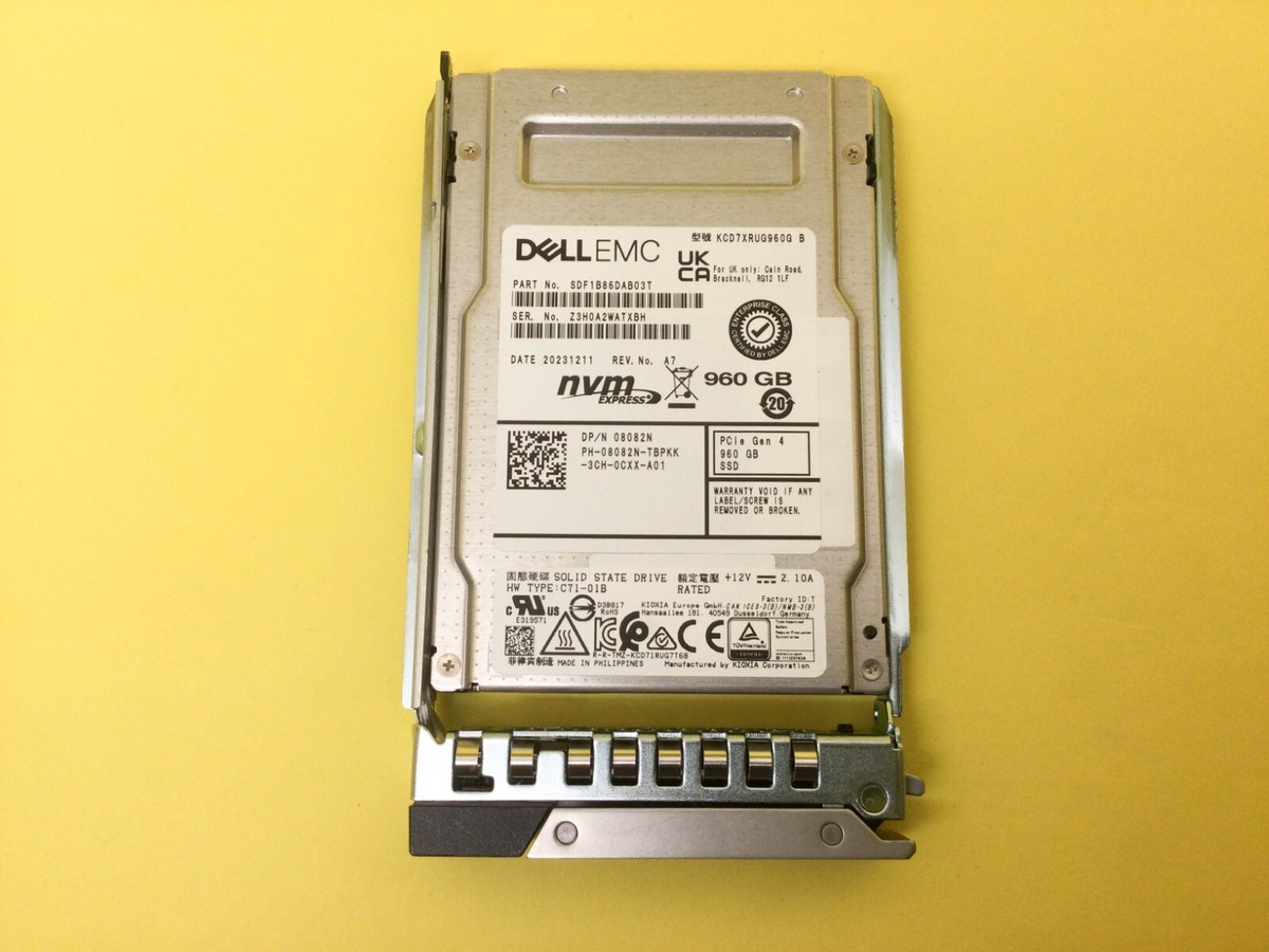 8082N Dell 960GB PCIe 4.0 NVMe Read Intensive 2.5