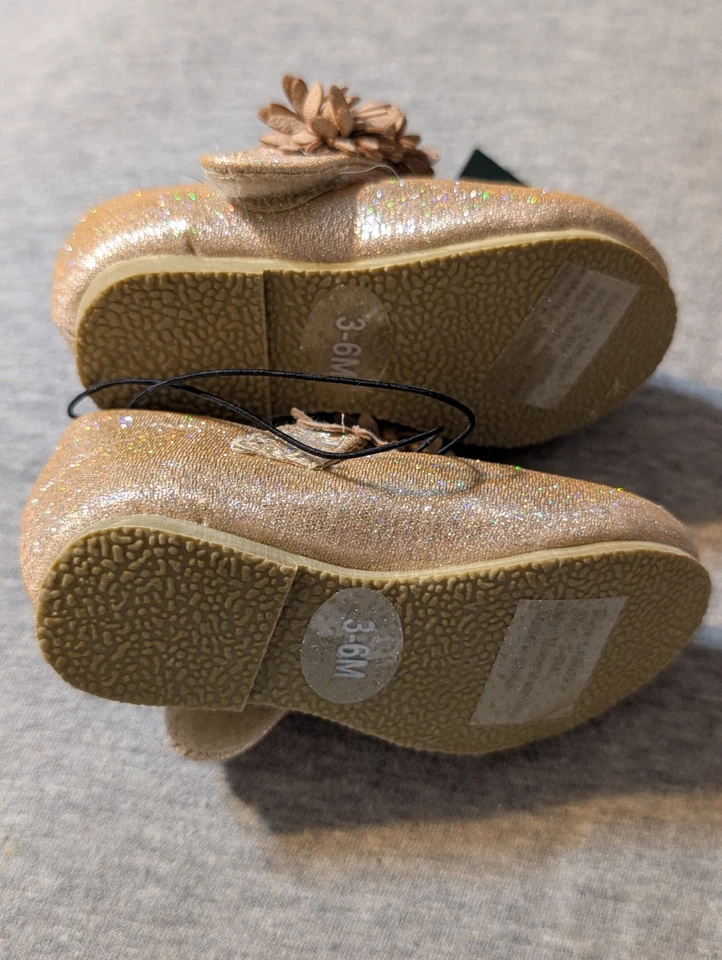 Laura Ashley Gold Sparkle Flats NWT 3-6 Months Baby Girl Dress Shoes - Image 4 of 4