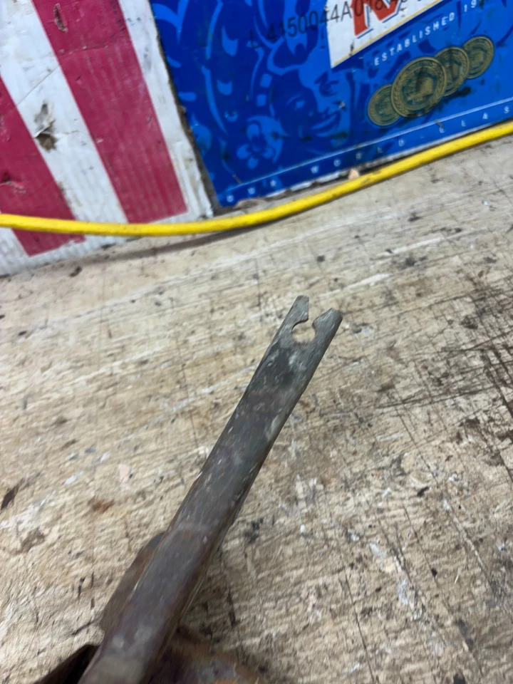 1980 1988 1990 1991 Ford f150 f250 f350 Gas Throttle Pedal Peddle Oem BRACKET 91 - Image 4 of 4