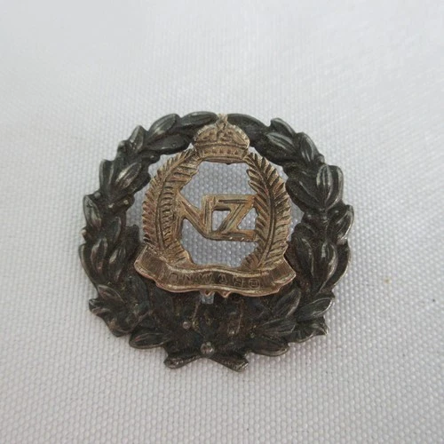 Vintage WWII NZ Onward Sweetheart Brooch Sterling Silver New Zealand 2NZEF
