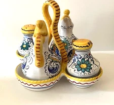 Deruta Italian Hand Painted Oil Vinegar Salt & Pepper Caddy Italy
