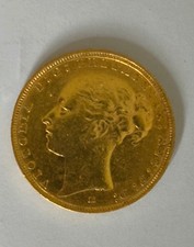 1885-M Queen Victoria Young Head Gold full Sovereign coin in good condition