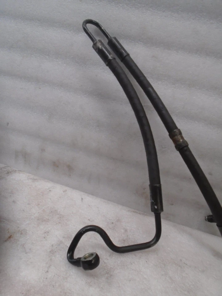 Manguera de tubería de refrigeración de aceite de dirección asistida del motor BMW 325Ci 01-05 OEM DK801162 Foto 4 de 4