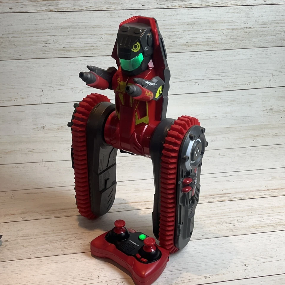 Air Hogs Robo Trax Tank with Robot Transformation With Remote And Charging Cable - Image 3 of 4