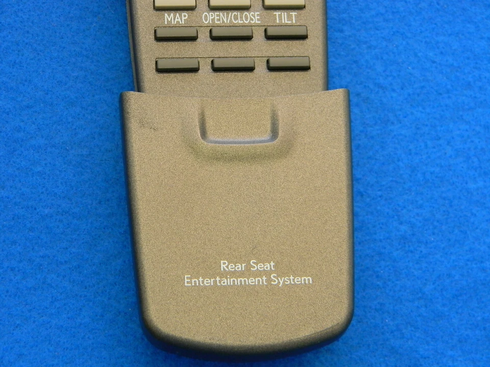 2011 LEXUS LX570 REAR DVD Entertainment Remote REAR SEAT OEM 86170-50270 - Image 2 of 4