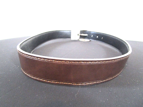 Levi's Reversible Black/Brown Reversible Faux Leather Belt Youth Sz M (26-28) - Picture 8 of 10