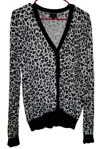 Worthington Leopard Animal Print Button Open Cardigan Sweater Size Med Outdoor - Picture 8 of 9