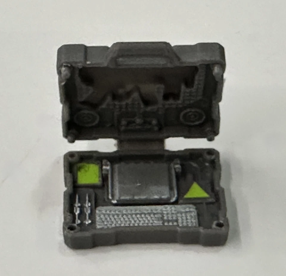 G.I. 2010 Figura Hasbro Joe Resolute: Cobra Battle escala 3,75" Destro v25 Foto 4 de 4