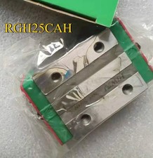 1Pcs New RGH25CAH For HIWIN roller type linear block RGH25CA 