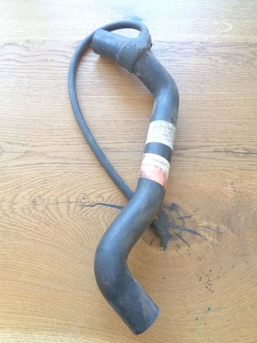 Kühlerschlauch Kühlmittelschlauch 357121101A VW PASSAT B3