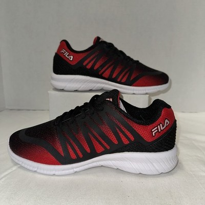 BRAND NEW! Fila Fantom 3 Kids Shoes Size 4.5
