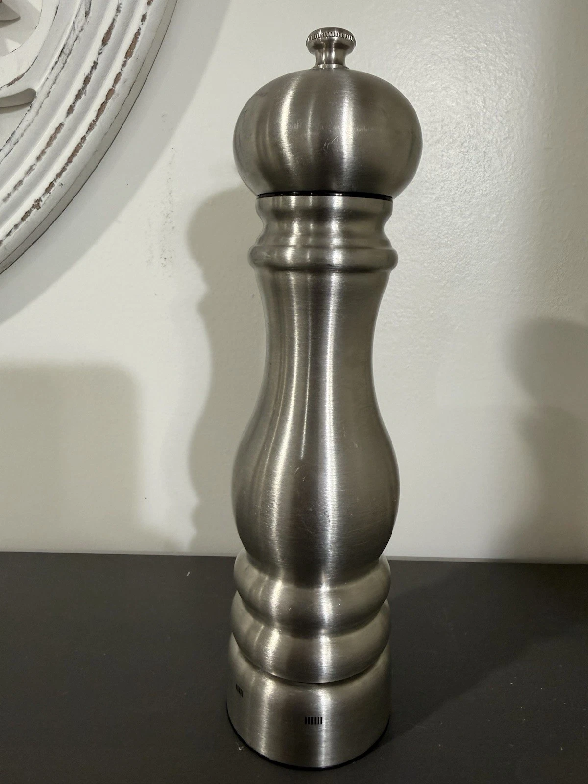 Peugeot - Paris Chef Manual Pepper Mill 9” - NO BOX