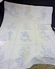 VINTAGE ANIMAL PRINT READY TO EMBROIDER BABY QUILT TOP 35" x 26"