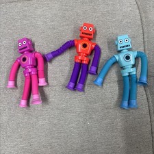 Robot Men Stretch Arms Legs Toy Sensory Novelty Action Figures 6" blue Set Of 3