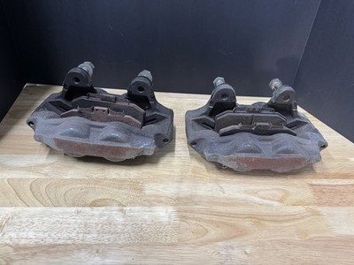 【R17732】31枚 93-96 Nissan 300zx Z32 Iron Front Brake Calipers PAIR Left & Right