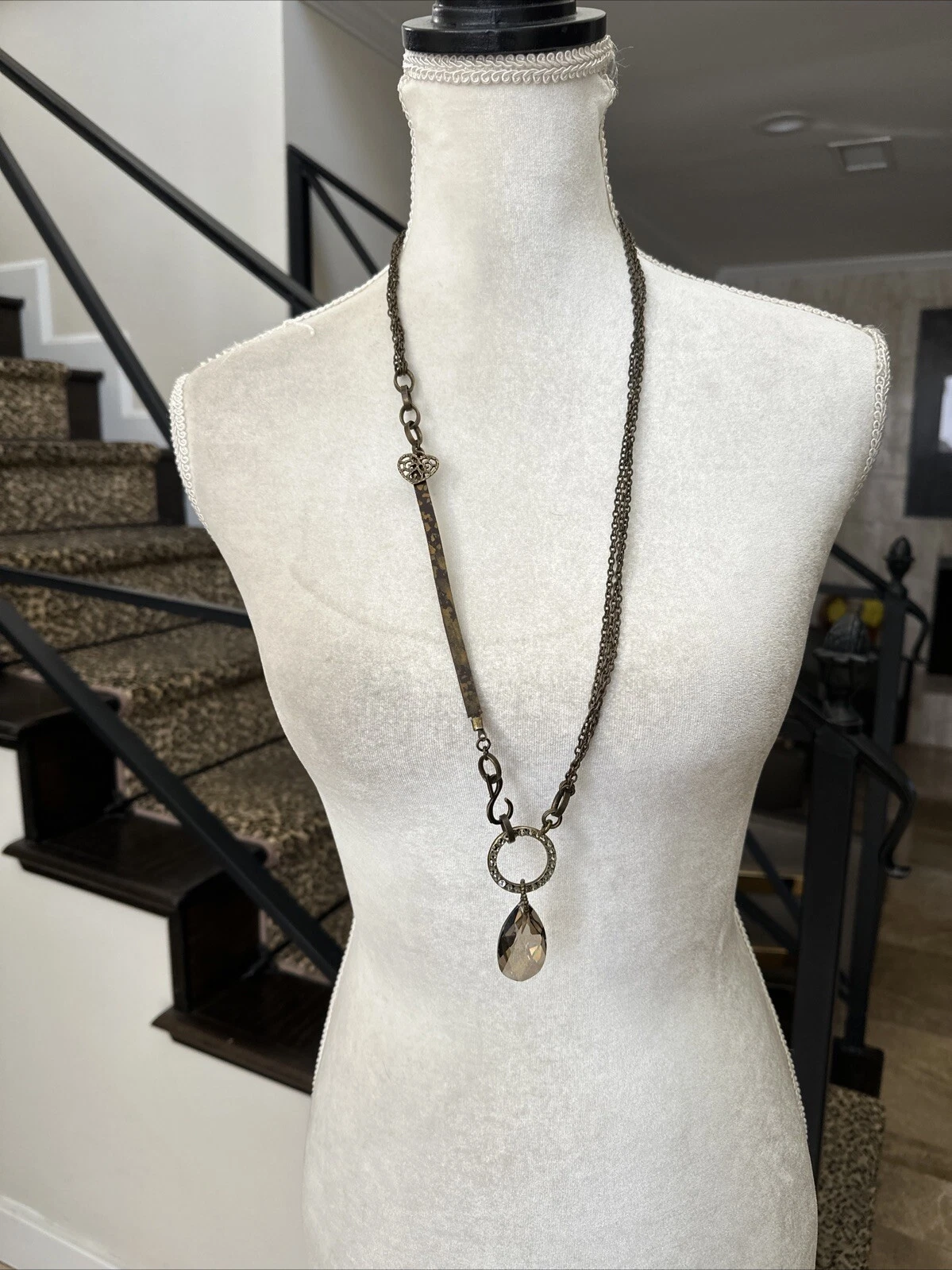 Collana Dior vintage antica oro e pelle catena e ciondolo cristallo topazio finto