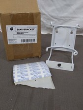 Nice-Pak Medium Non-Locking Wall Mount Sani-Bracket