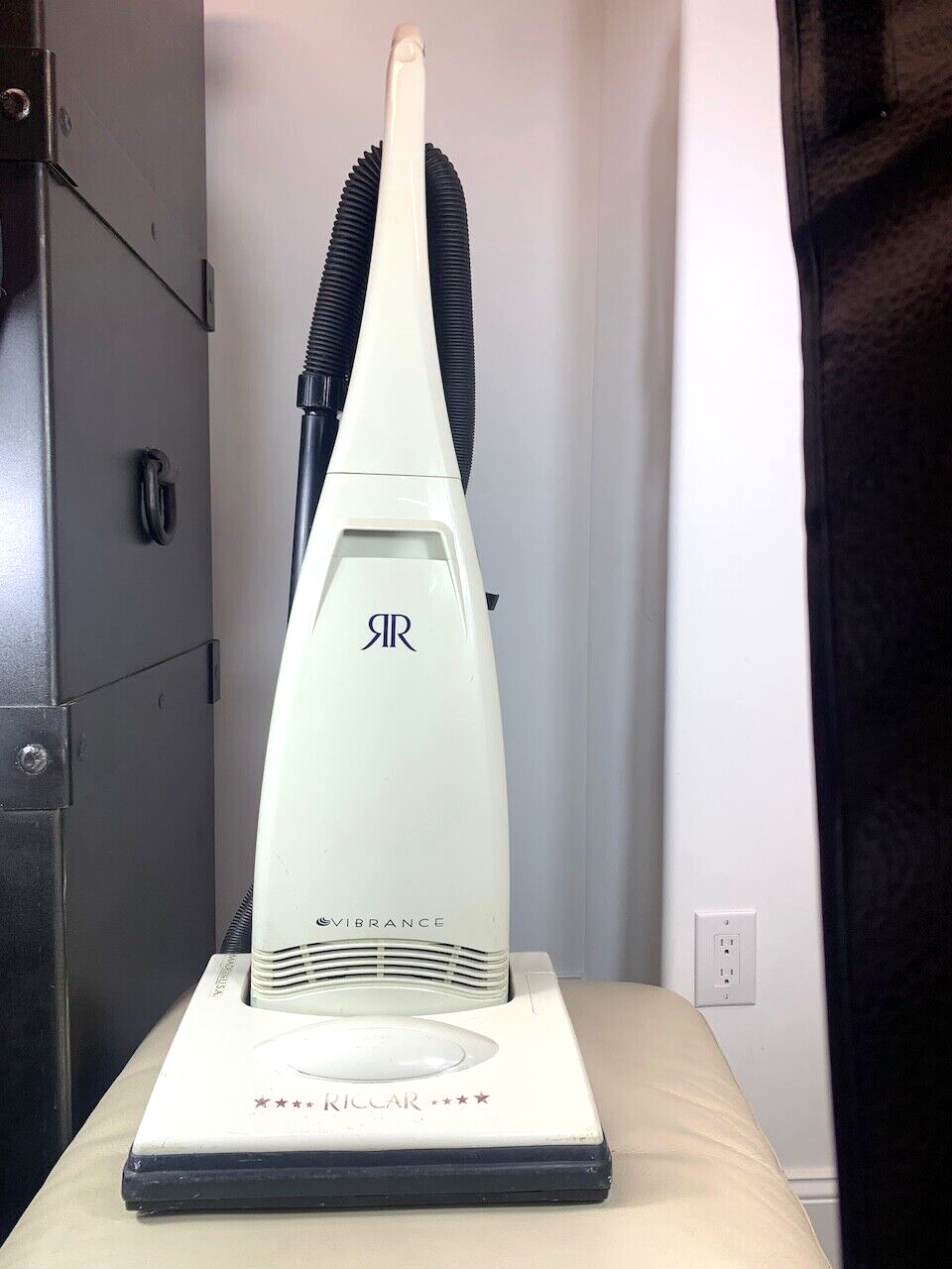 RICCAR Vibrance Upright Vacuum Cleaner White VIBCL.USA Made in America
