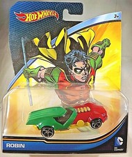 2014 Hot Wheels DC Comics Character Car ROBIN Red-Yellow-Green w/Chrome OH5 Sp