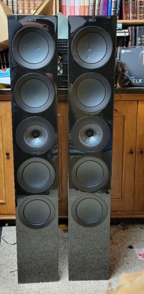 KEF R11 Series Passive 3-Way BLACK Floorstanding Speaker - Gloss  