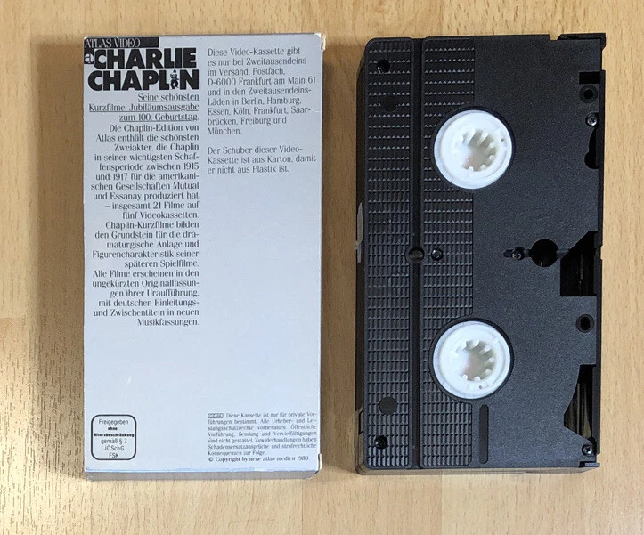 Charlie Chaplin 2 VHS Der Vagabund Der Einwanderer Der Champion Video Filme - Bild 3 von 3