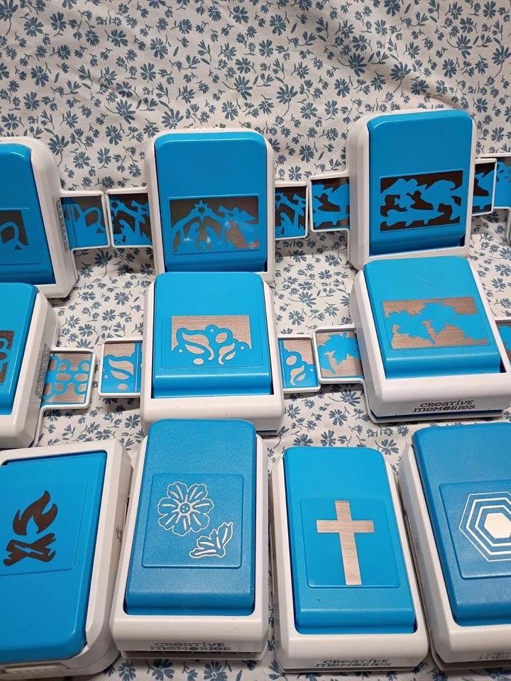 Lote de 26 Punzones de Papel Decorativos Recuerdos Creativos Álbum de Recortes Ver Fotos Foto 4 de 4