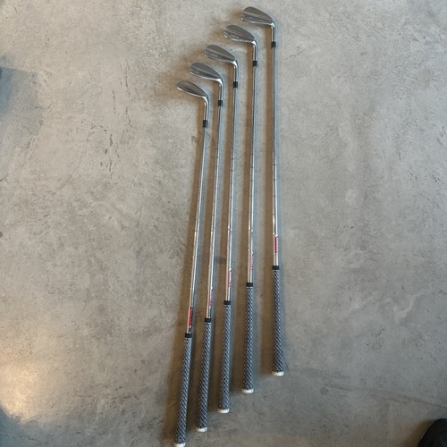 Jeu De 7 Tiges De Fer KBS Tour 130 X-Stiff .355 - Longueurs 33 à 36,25 Pouces