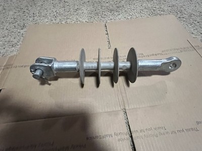 MacLean Power Systems DS-15M Distribution Insulator 46KV