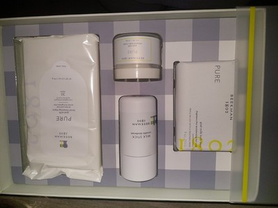 #Beekman 1802 Pure Goat Milk Bodycare Gift Set Soap Body Cream Wipes Deodorant