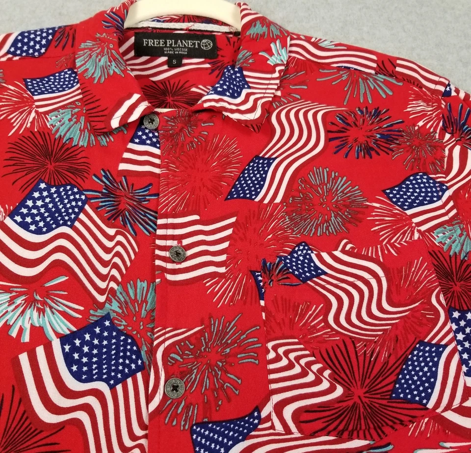 FREE PLANET Button Up Shirt Men’s Small S Red White Blue Short Sleeves Flag USA - Image 2 of 4