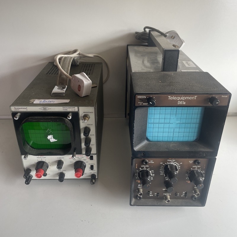 TelequipmenT D61a Analogue Oscilloscope Vintage 1975 + TELEQUIPMENT S51 X 2 Unit
