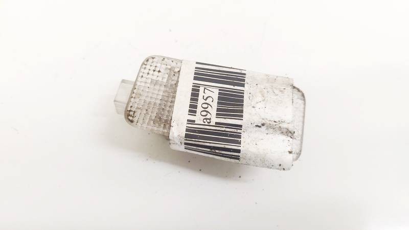 2009 Mazda 2 Used Genuine Interior Light Part #2323408-64